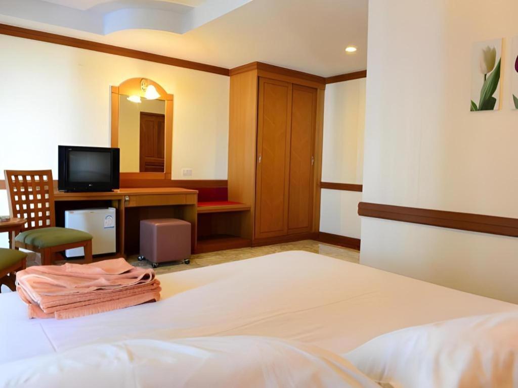 P.72 Hotel Pattaya Εξωτερικό φωτογραφία