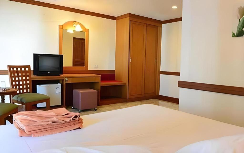 P.72 Hotel Pattaya Εξωτερικό φωτογραφία